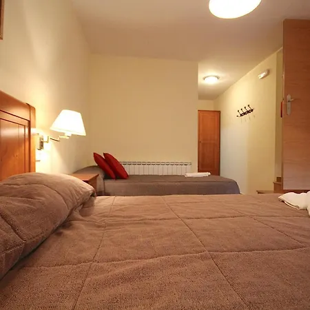 Hostel Centre Del Montsec