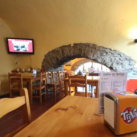 Centre Del Montsec Hostel Llimiana