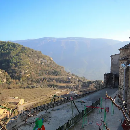 Hostel Centre Del Montsec Llimiana