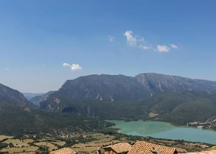 Centre Del Montsec 호스텔 Llimiana
