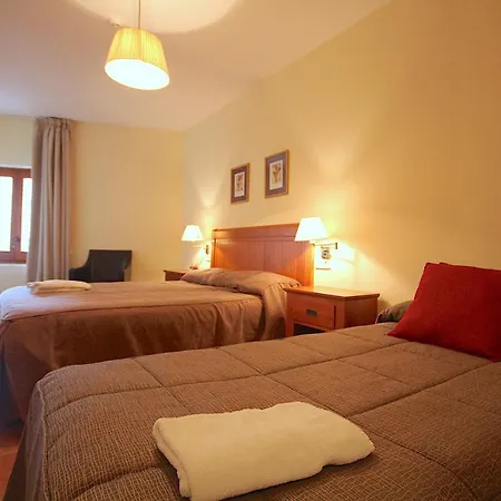 Centre Del Montsec Hostal Llimiana