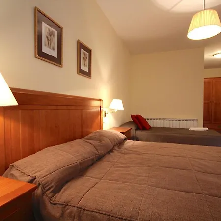 Hostal Centre Del Montsec Llimiana