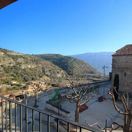 Hostal Centre Del Montsec *